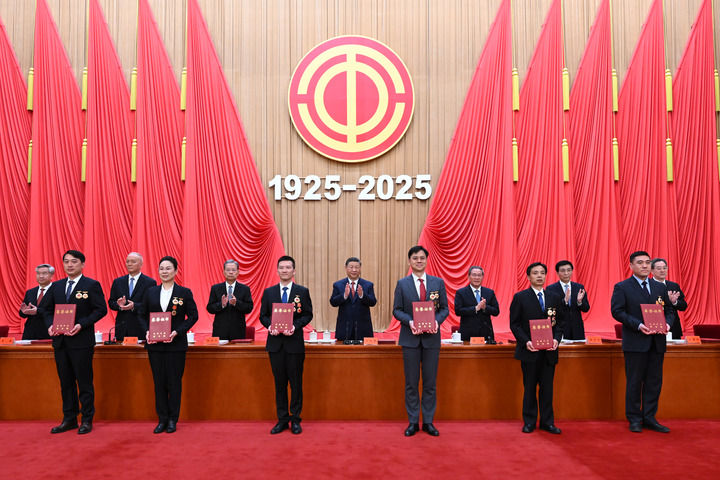 c72d14c33a294792a81dd4ab88de8414.jpg c72d14c33a294792a81dd4ab88de8414.jpg